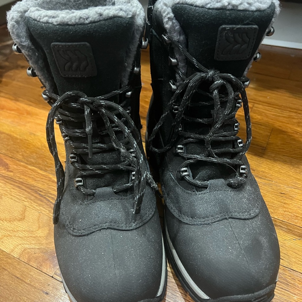 Snow Boots NEVER WORN Insulated Black and Grey